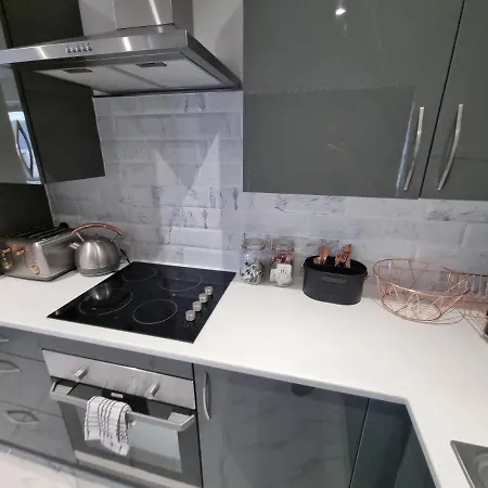 Apartment Mna Superior Bradford (West Yorkshire)