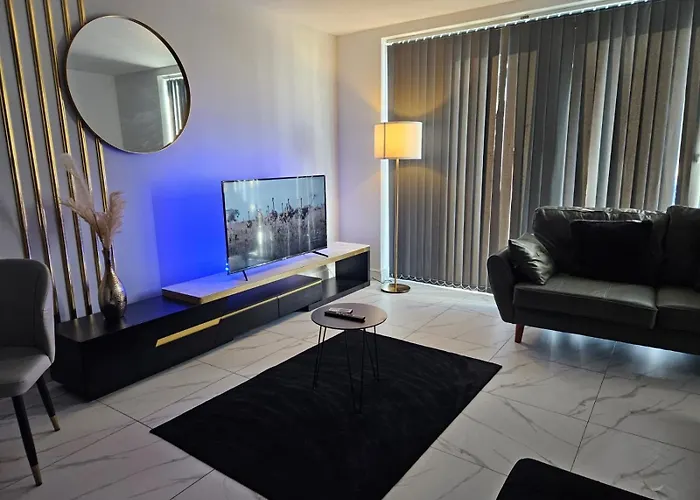 מלון Mna Superior